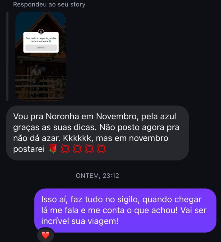 Print de conversa: aluna comprou passagem para Noronha pela Azul